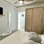 度假居 The Humble In Corfu 贝尼蔡斯
